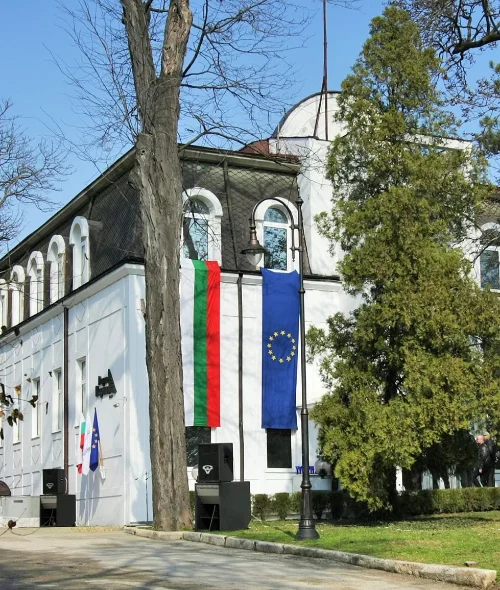 Варна изложба Изкуството на Джън-Шан-Жен