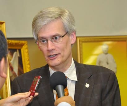 Бил Сиксей